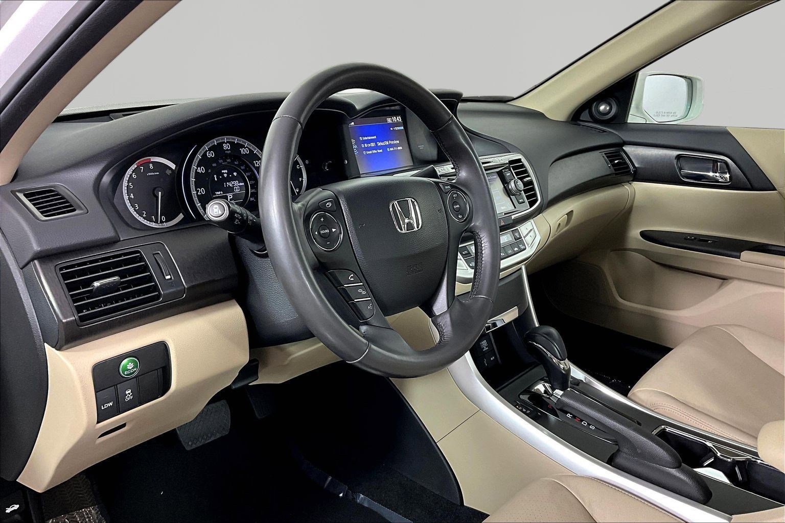Used 2014 Honda Accord EX-L image 18