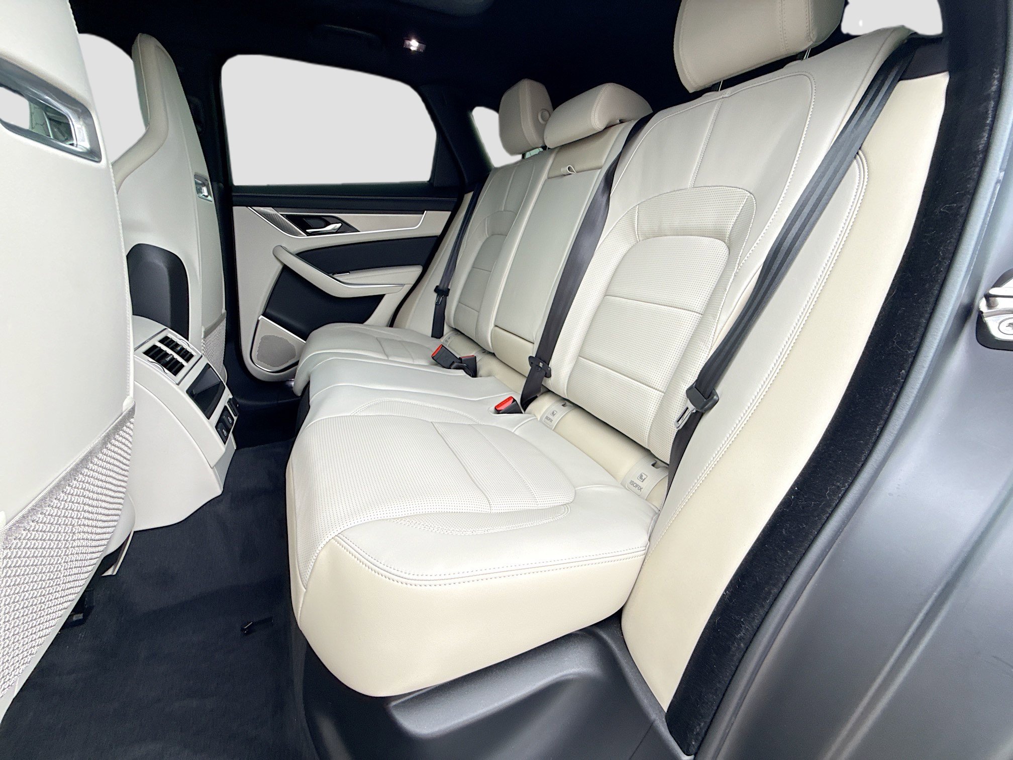 Used 2026 Jaguar F-PACE R-Dynamic S image 20