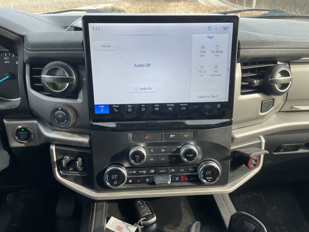 Used 2022 Ford Expedition XLT image 11