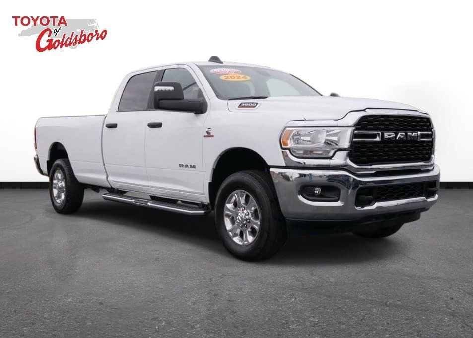 Used 2024 RAM 3500 Big Horn image 4