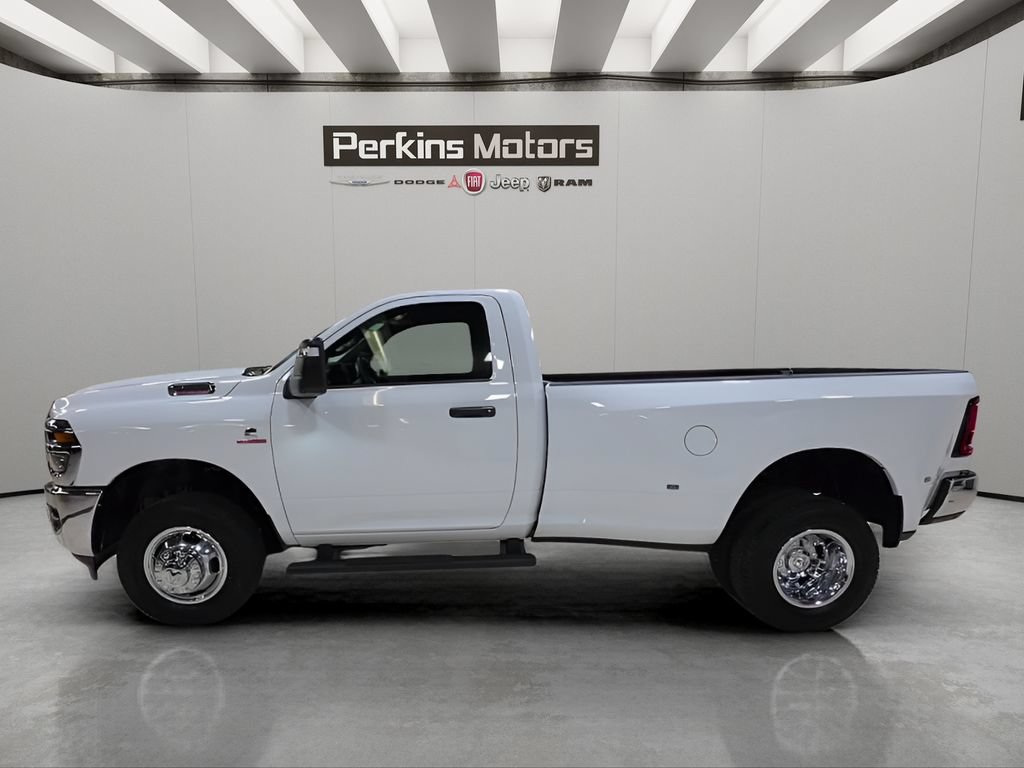 New 2026 RAM 3500 Tradesman AWD/4WD image 2