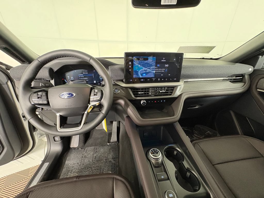 New 2027 Ford Explorer Platinum RWD image 8