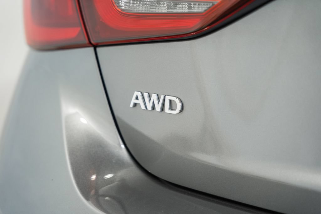 Used 2023 INFINITI Q50 Luxe w/ Cargo Package AWD/4WD image 5