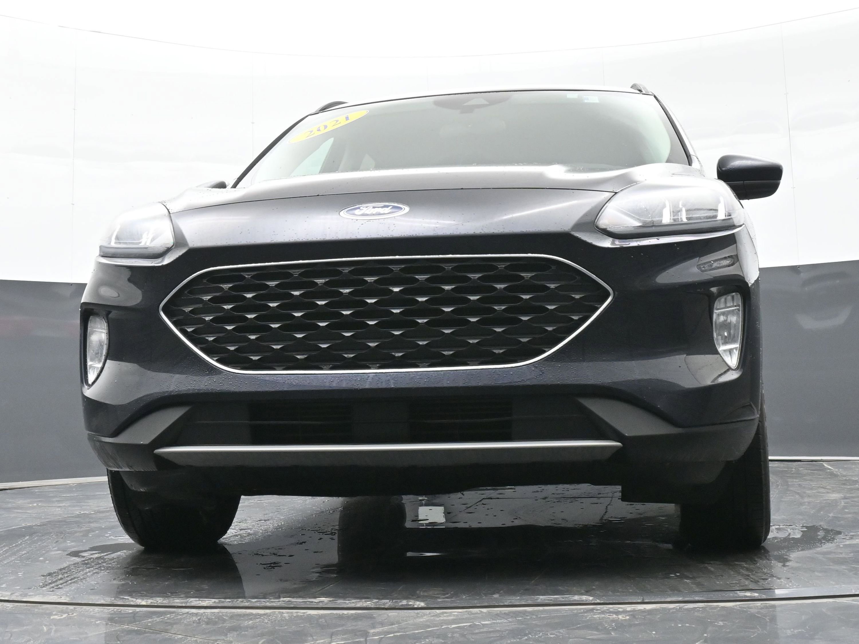 Used 2021 Ford Escape SEL image 39