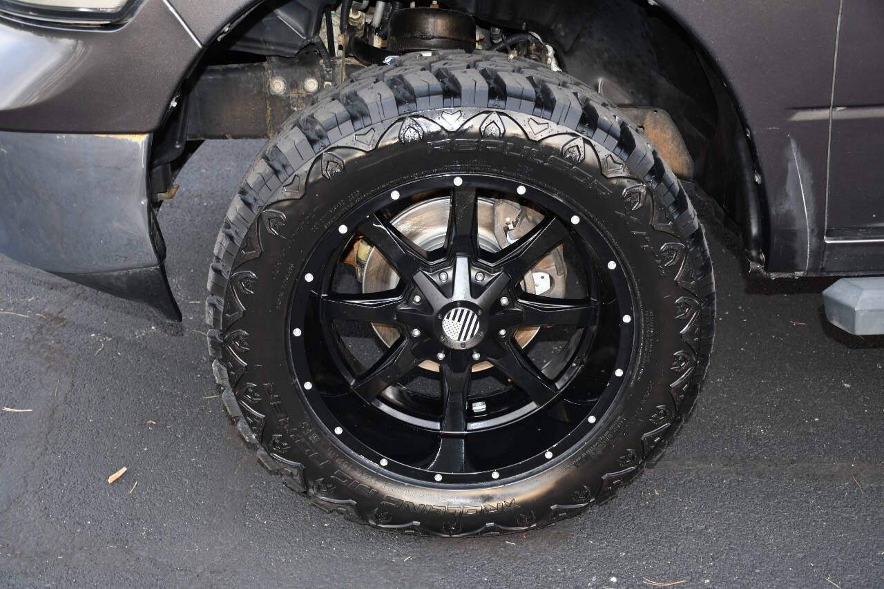 Used 2016 RAM 1500 Classic SLT image 36