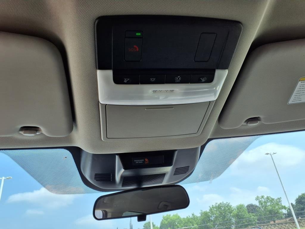 Used 2023 Nissan Rogue SV image 27