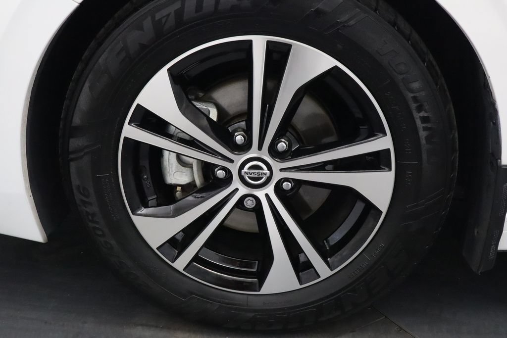 Used 2020 Nissan Sentra SV w/ Electronics Package FWD image 14