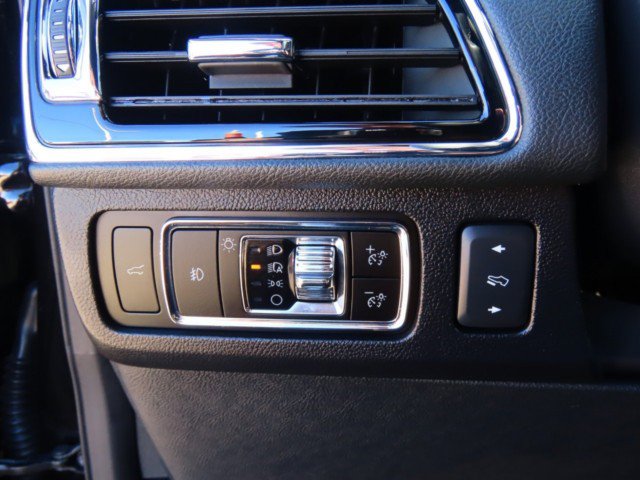 Certified 2023 Lincoln Navigator Reserve image 26