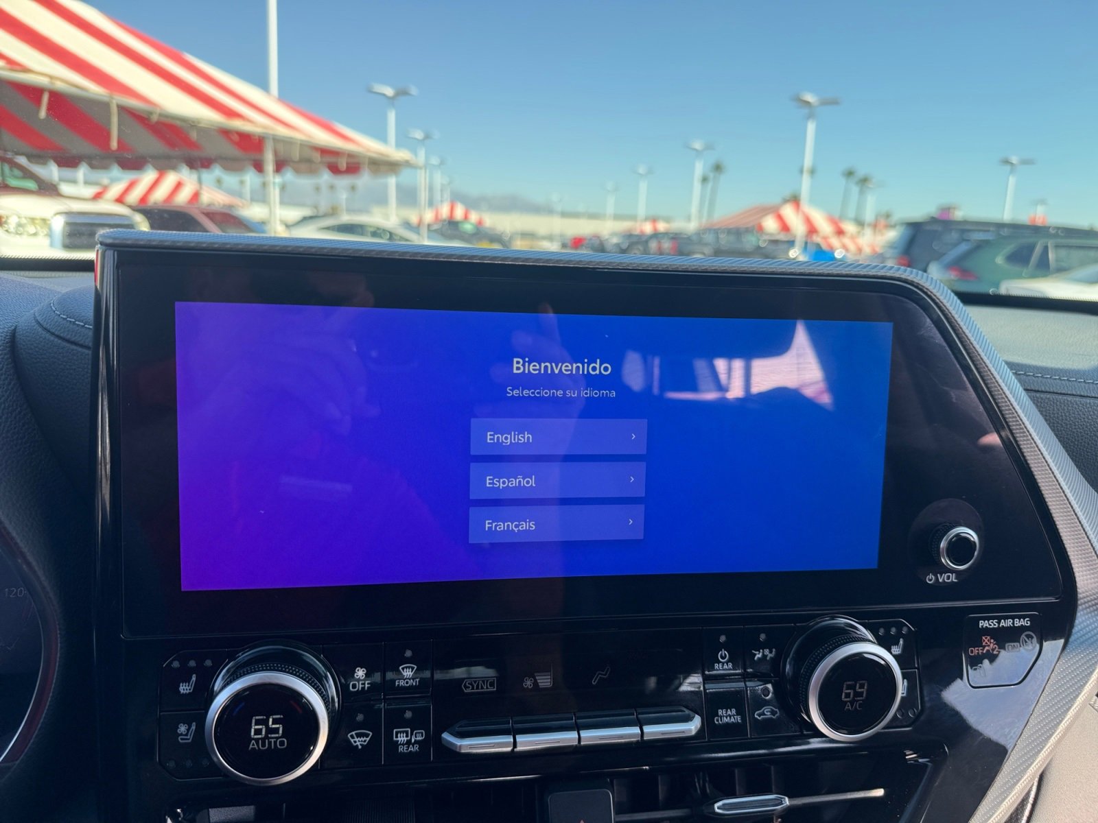 New 2026 Toyota Highlander Platinum image 22