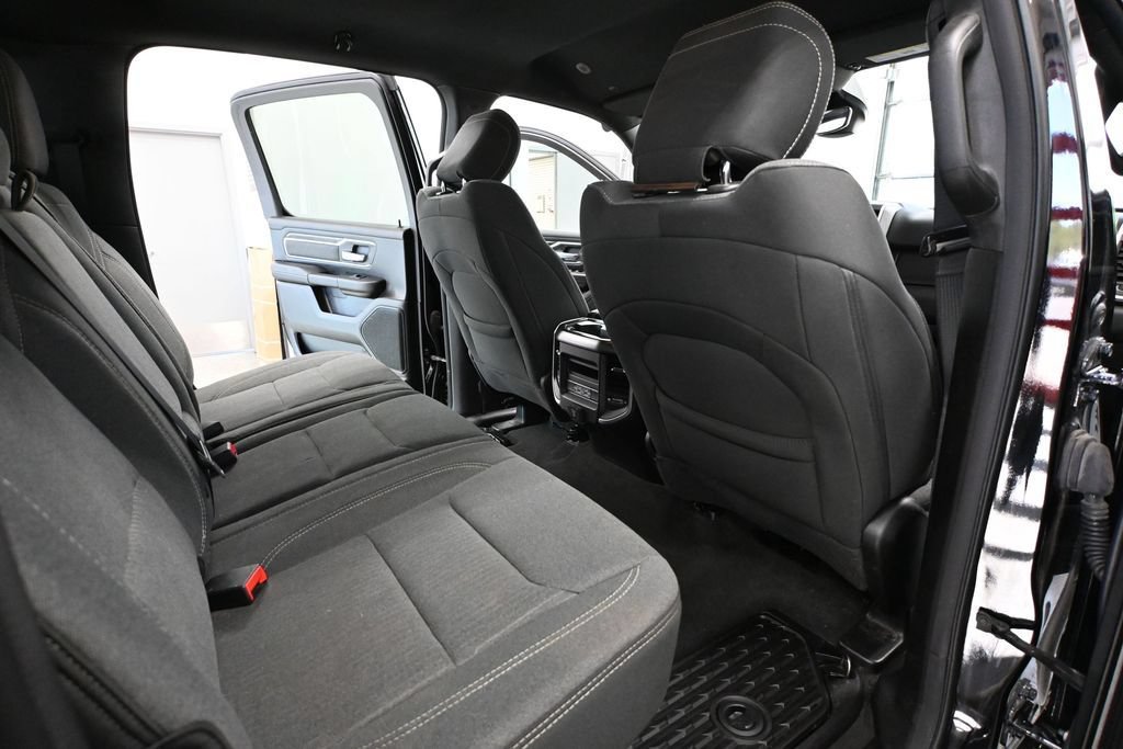 Used 2022 RAM 1500 Big Horn AWD/4WD image 50
