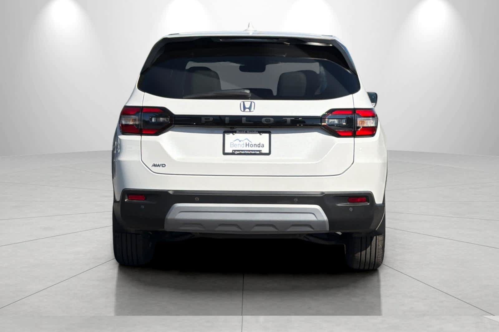 Used 2025 Honda Pilot EX-L image 7