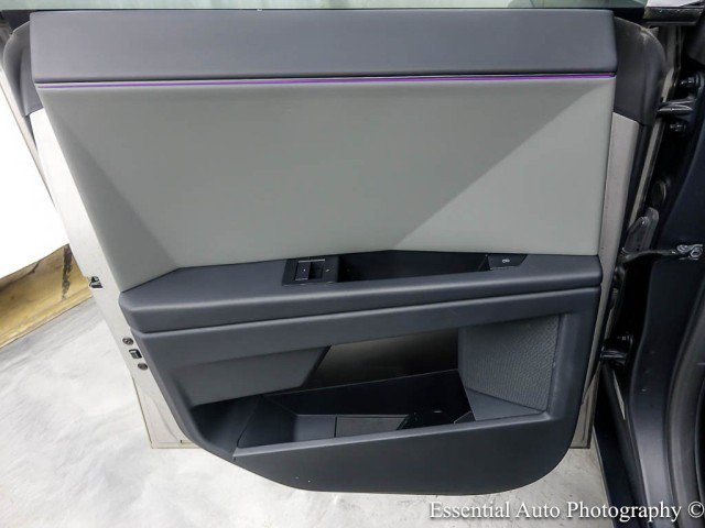 Used 2024 Tesla Cybertruck Cyberbeast AWD/4WD image 40