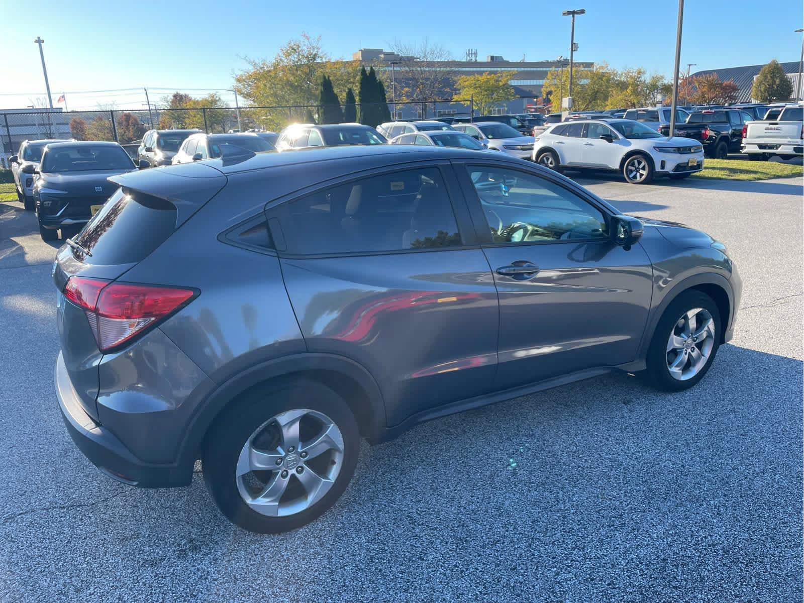 Used 2016 Honda HR-V EX image 5