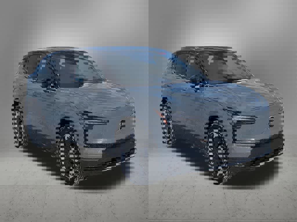 New 2026 Volvo EX30 Plus w/ Protection Package Premier image 8