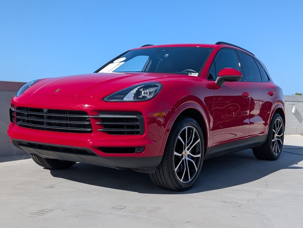 Certified 2023 Porsche Cayenne AWD/4WD image 1