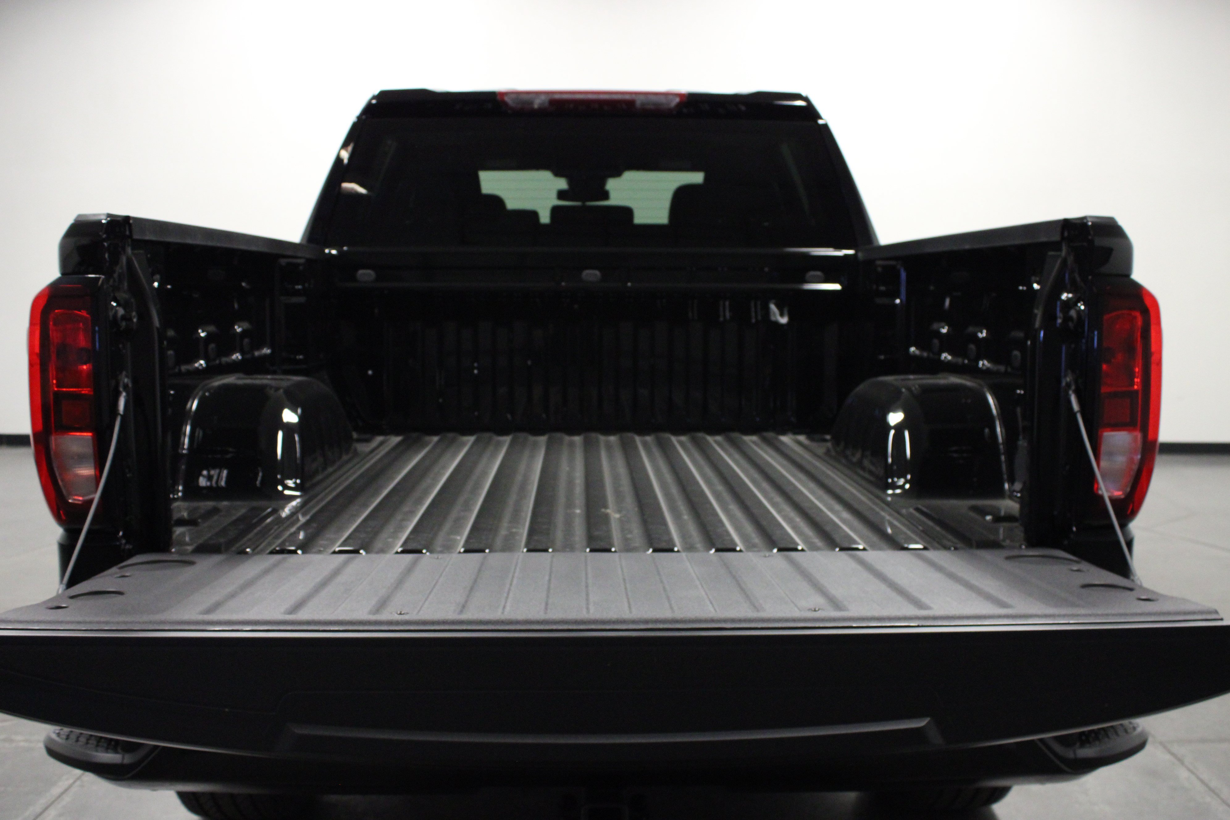 New 2026 GMC Sierra 1500 Elevation w/ Max Trailering Package AWD/4WD image 14