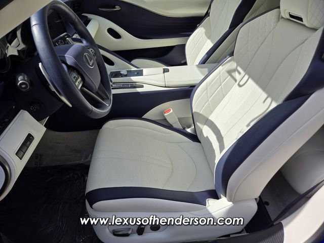 Certified 2024 Lexus LC 500 Convertible RWD image 11