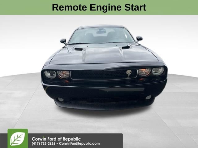 Used 2012 Dodge Challenger R/T image 7