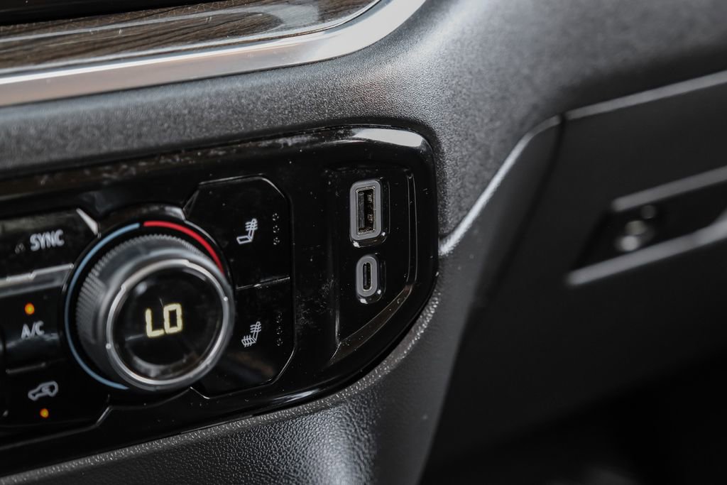 Used 2024 Chevrolet Silverado 1500 RST image 26