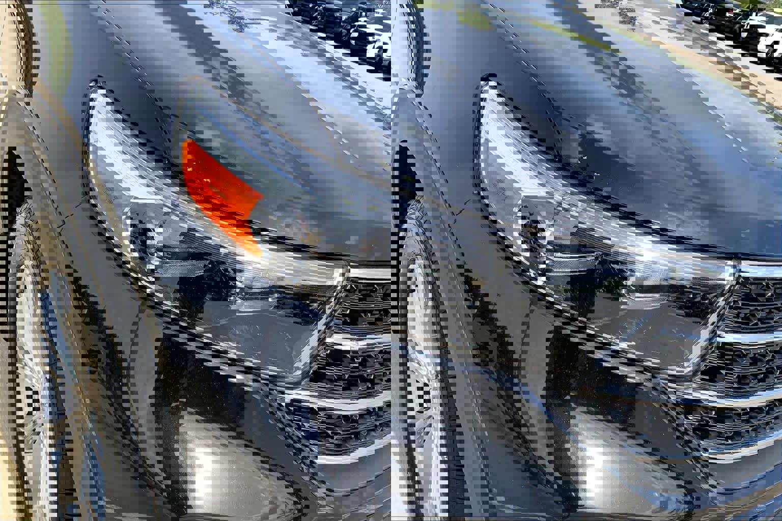 Used 2020 Ford Explorer XLT w/ Equipment Group 202A image 26