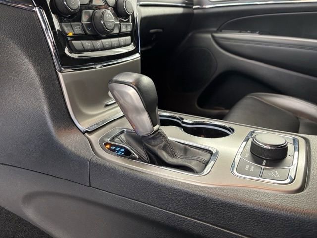 Used 2022 Jeep Grand Cherokee Limited w/ Tech Group AWD/4WD image 19