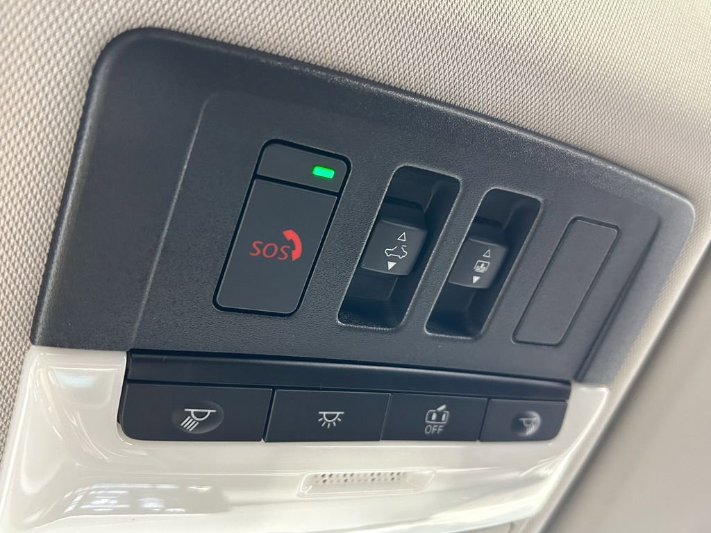 New 2025 Mitsubishi Outlander SE image 25