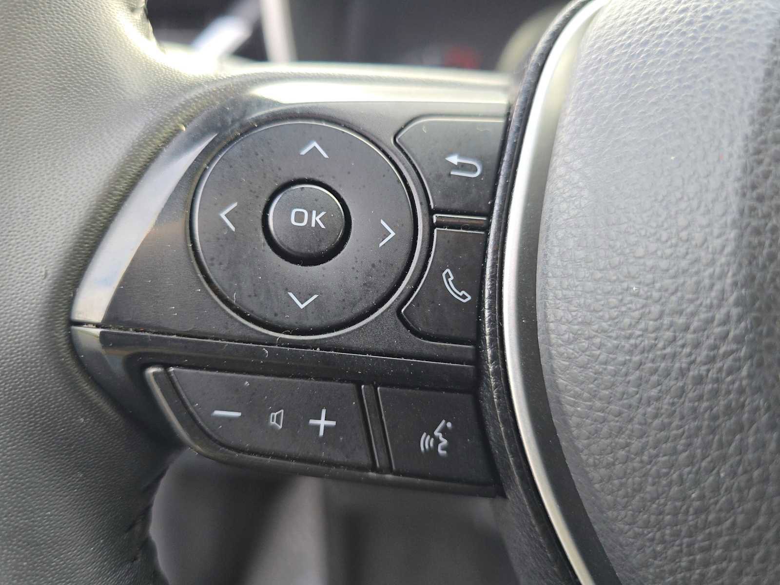 Used 2021 Toyota Corolla SE image 31