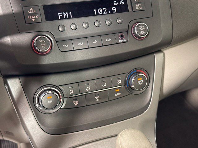Used 2014 Nissan Sentra SV FWD image 22