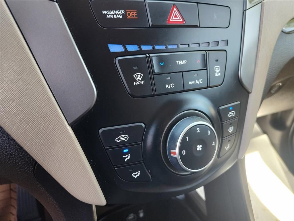 Used 2018 Hyundai Santa Fe Sport AWD/4WD image 22