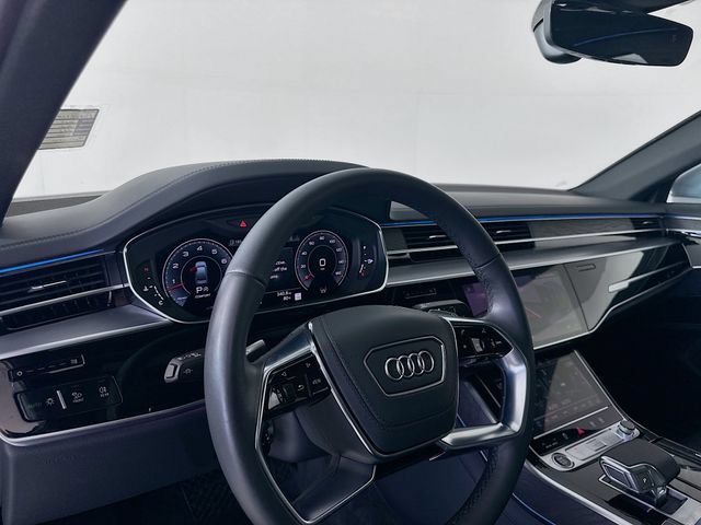 Used 2025 Audi A8 L 3.0T AWD/4WD image 9