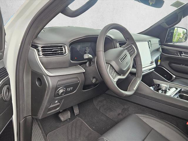 New 2026 Jeep Grand Wagoneer L Limited image 3