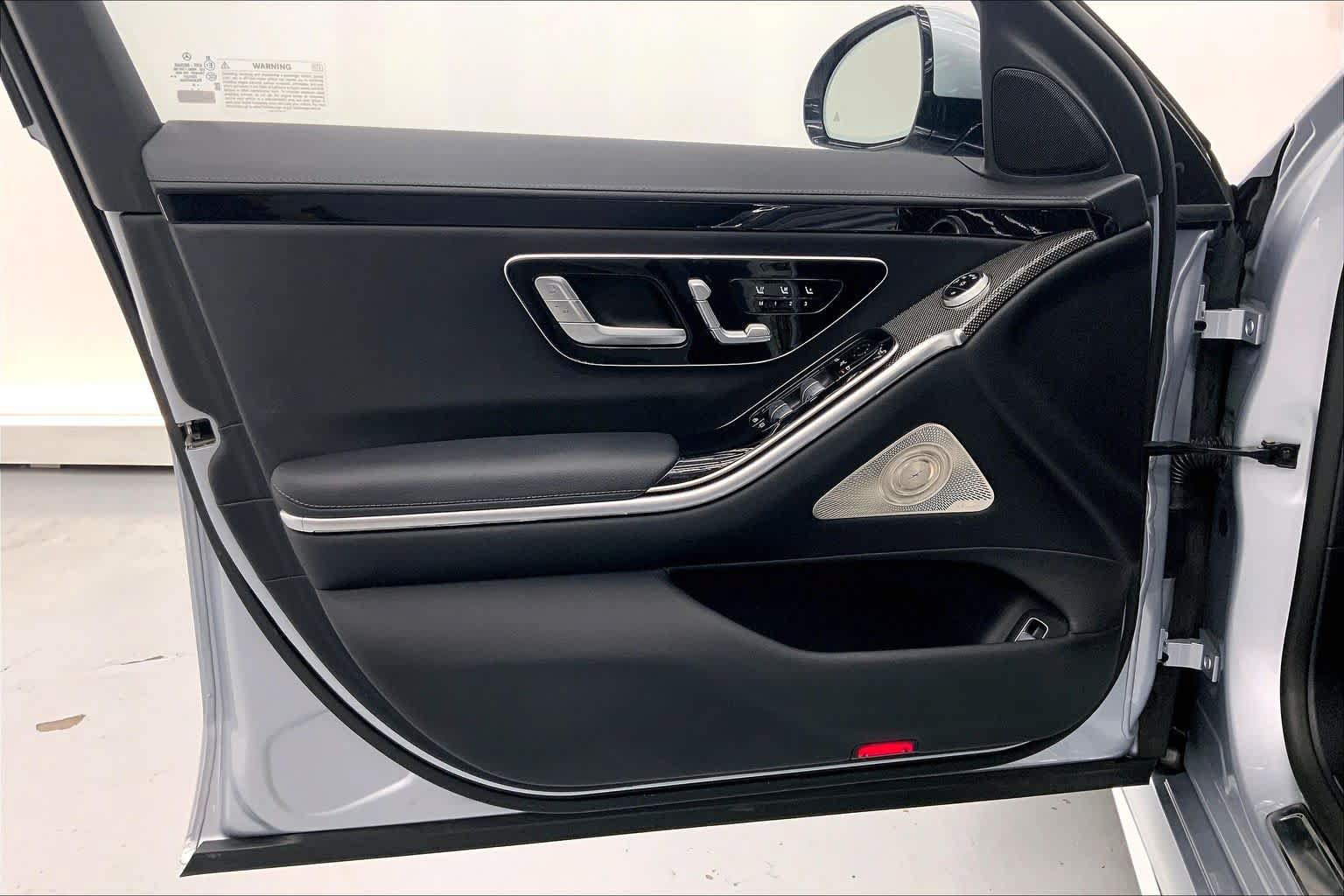 Certified 2022 Mercedes-Benz S 500 4MATIC image 19