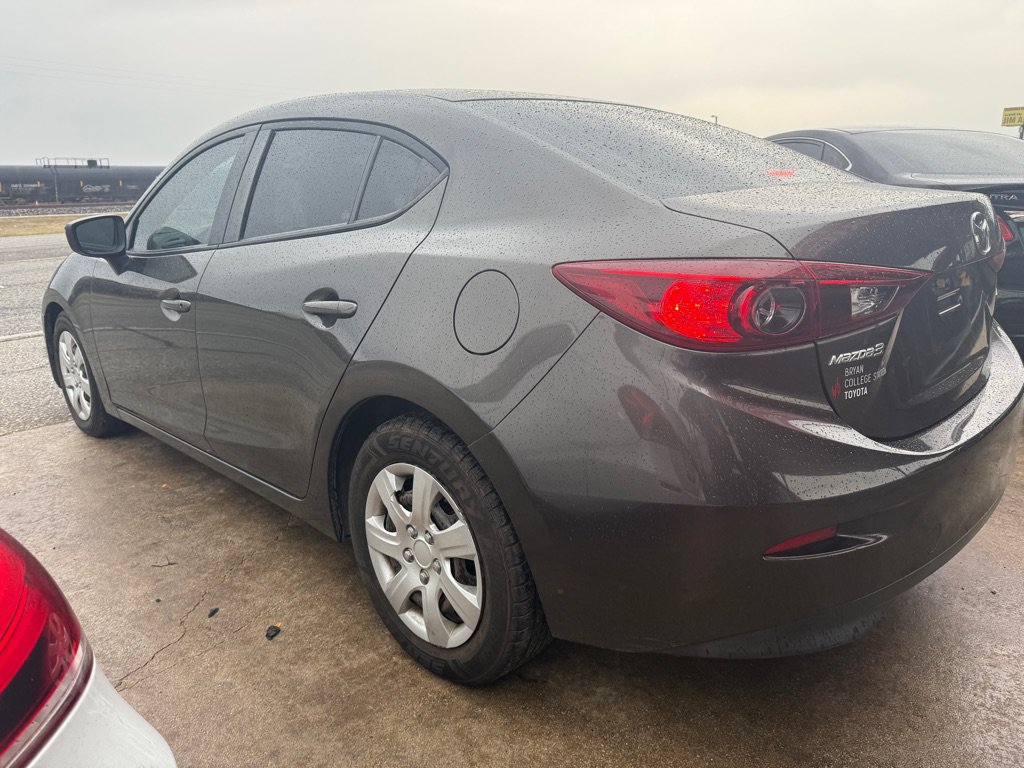Used 2014 MAZDA MAZDA3 i Sport FWD image 19