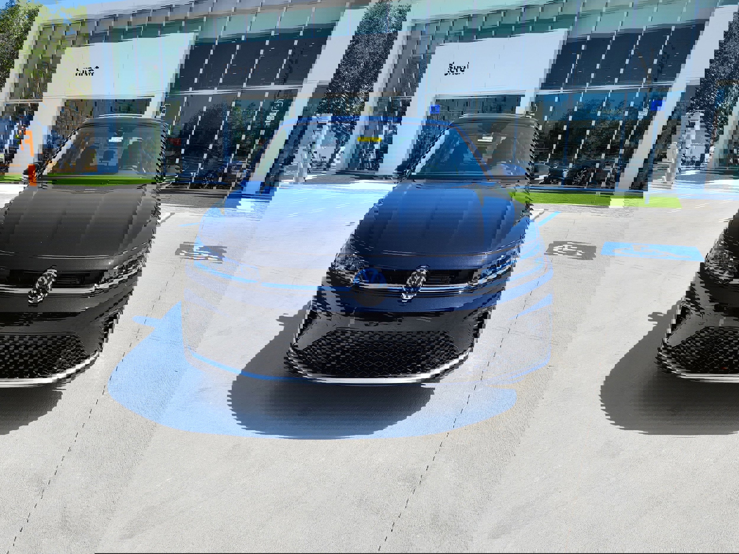 New 2025 Volkswagen Jetta SEL image 2