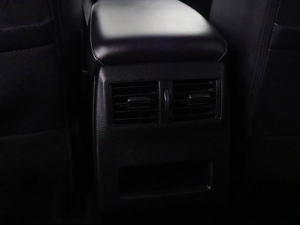 Used 2024 Mitsubishi Outlander SE image 49