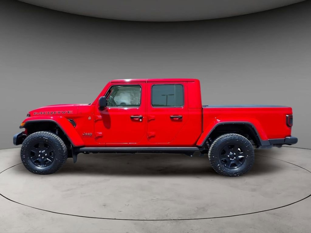 Used 2021 Jeep Gladiator Mojave AWD/4WD image 2