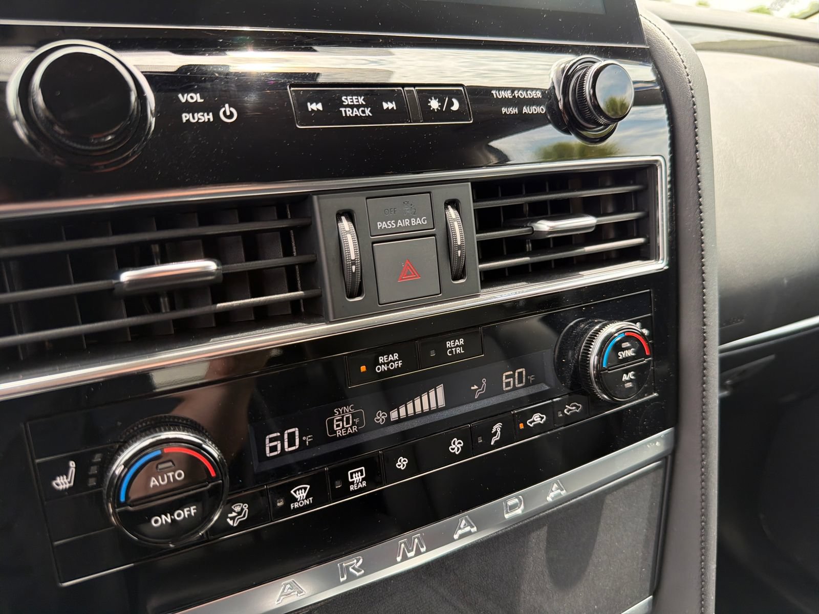 Certified 2024 Nissan Armada SV AWD/4WD image 21