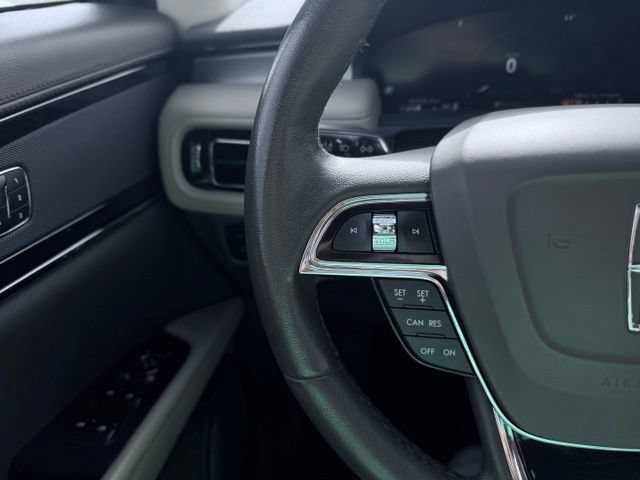 Certified 2023 Lincoln Nautilus AWD w/ Premium Package image 28