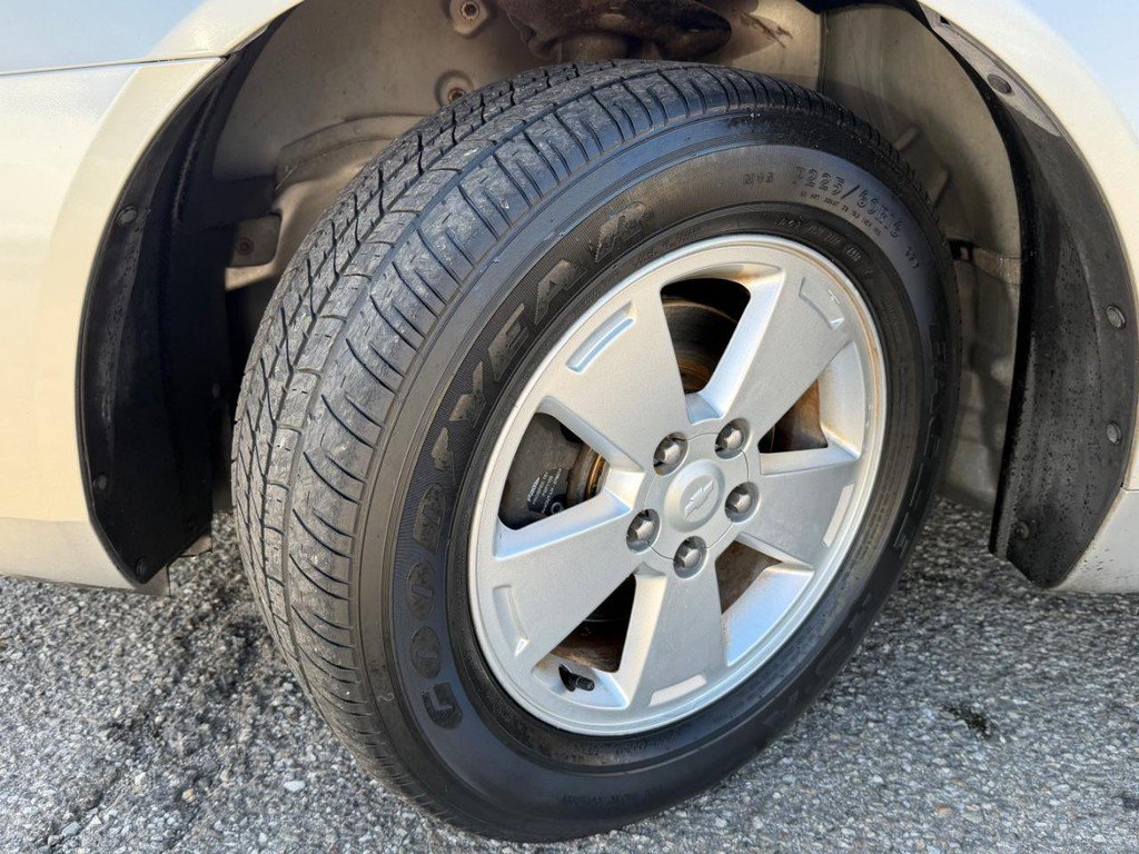 Used 2007 Chevrolet Impala LT w/ Preferred Equipment Group image 36