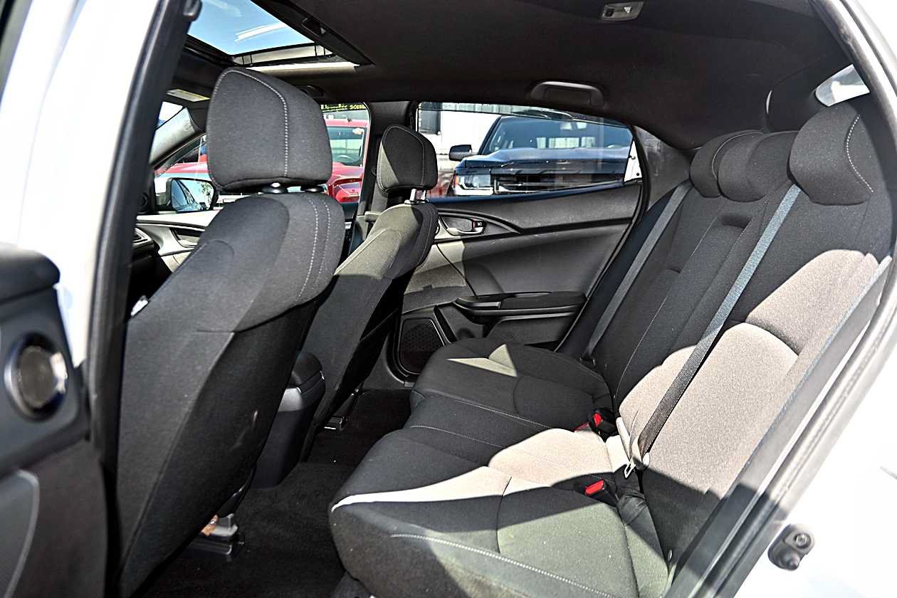 Used 2020 Honda Civic EX image 11