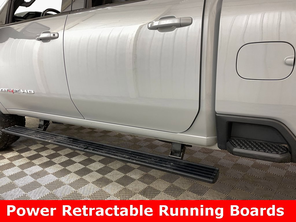 Used 2024 GMC Sierra 2500 AT4X image 16