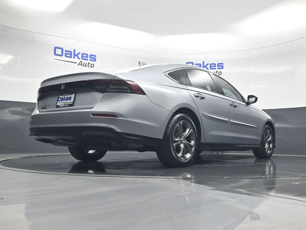 Used 2023 Honda Accord EX image 42