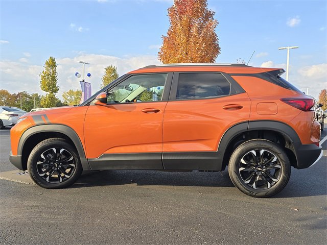 Used 2022 Chevrolet TrailBlazer LT w/ Convenience Package image 19