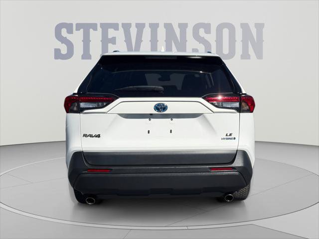 Certified 2024 Toyota RAV4 LE AWD/4WD image 4