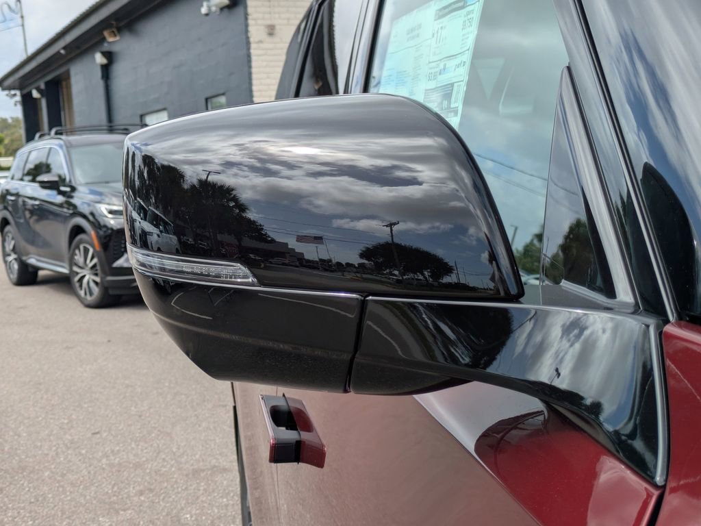 New 2026 INFINITI QX80 Autograph image 12