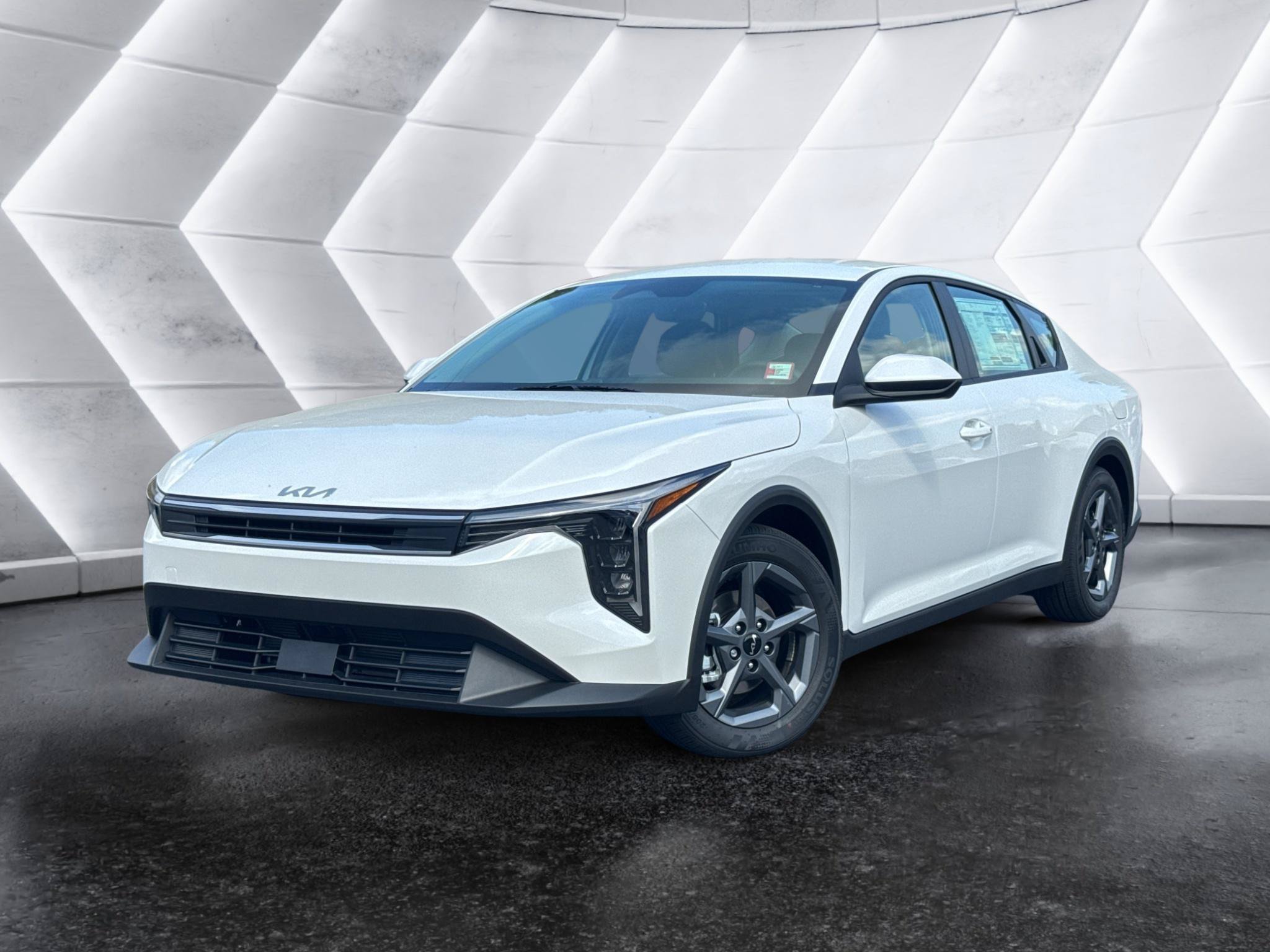 New 2026 Kia K4 FWD image 1