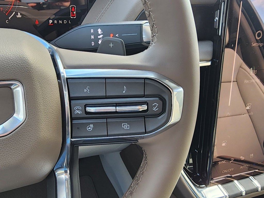 New 2026 GMC Yukon XL Denali w/ Sun & Power Step Package image 22