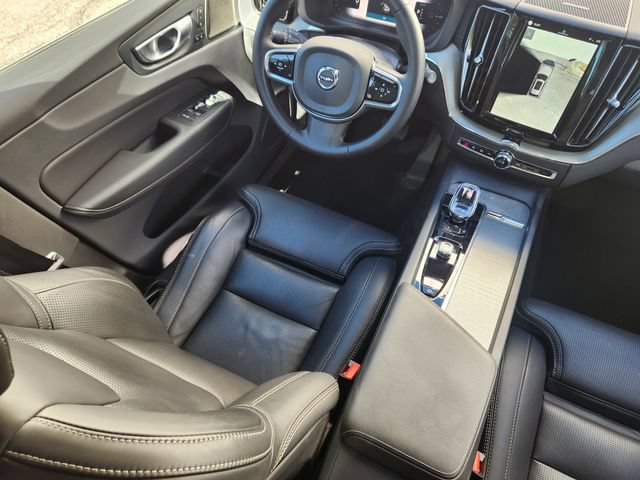Certified 2024 Volvo XC60 T8 Ultimate w/ Climate Package AWD/4WD image 12