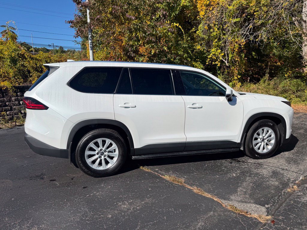 Certified 2026 Toyota Grand Highlander AWD image 9