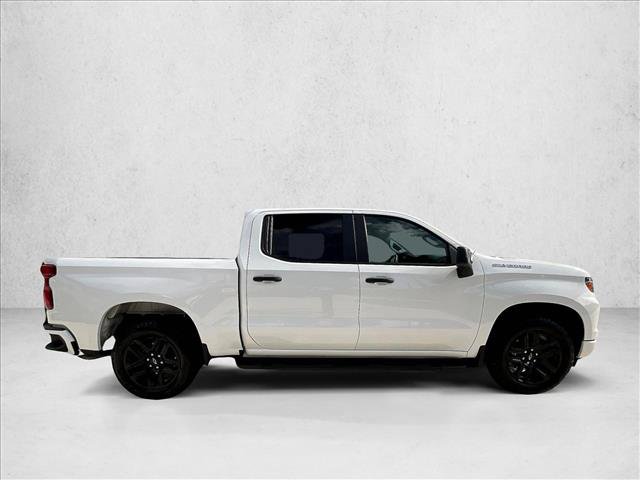 Used 2026 Chevrolet Silverado 1500 Custom w/ Turbomax Blackout Package RWD image 5